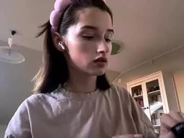 darlinebruster from Chaturbate is Freechat