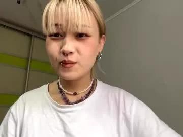 debbisomogye from Chaturbate