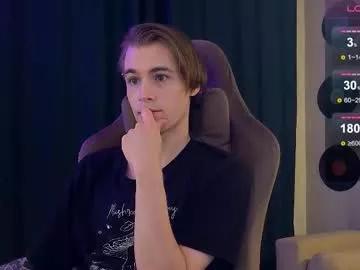 Debugmee webcams show profile image 