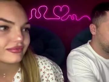 deeplookscouple from Chaturbate