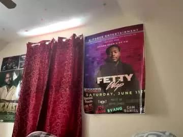 deepthroatqueen33 from Chaturbate