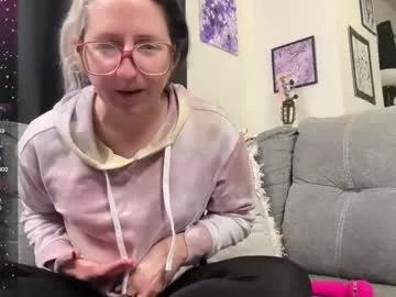 degeneratealiceof from Chaturbate