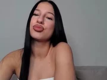 delly_love from Chaturbate