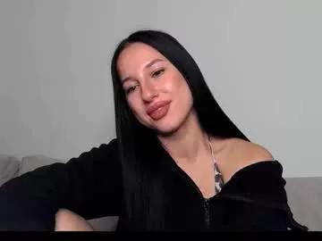 delly_love from Chaturbate