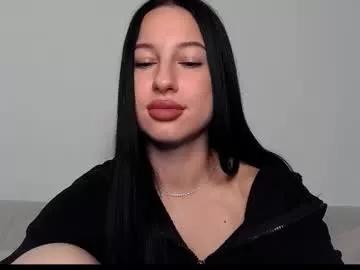 delly_love from Chaturbate