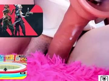 Dirty chat webcam: explore liveshows with versed models, from laying bare to fetishes, in a variety of sexy free adult webcams.