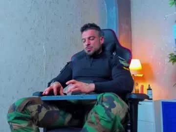 dennis_cox_ from Chaturbate