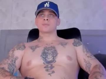 dennis_munera from Chaturbate