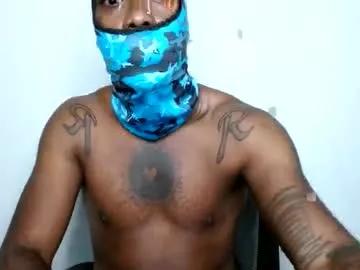 dennislonghorn from Chaturbate
