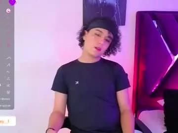 derek_grey1 from Chaturbate