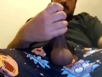deserstgigalolatino from Chaturbate