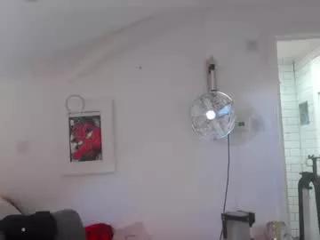 diddlysquatter from Chaturbate