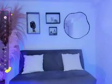 divine_amy from Chaturbate