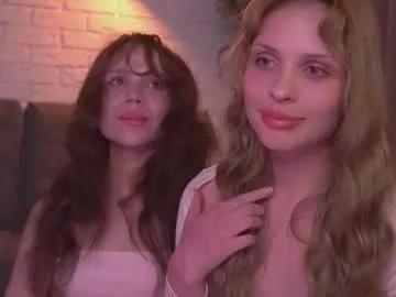 divine_lights from Chaturbate