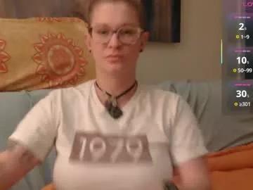 dixie_comanche from Chaturbate