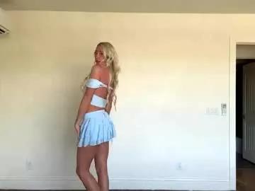 dixieinthewilde from Chaturbate