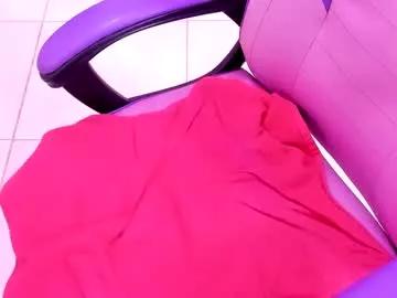 doll_squirtt from Chaturbate