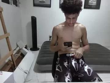 dollarhot30 from Chaturbate