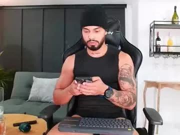 donn_cruz from Chaturbate