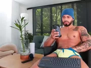 donn_cruz from Chaturbate