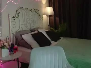 dreamymilka from Chaturbate is Freechat