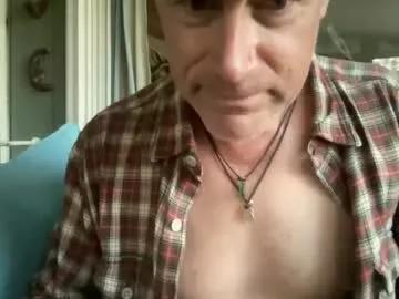dudeinnh from Chaturbate