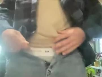 dudeinnh from Chaturbate
