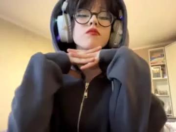 Photos of earlietrisdale from Chaturbate is Freechat