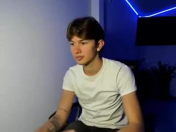 edecio30 from Chaturbate