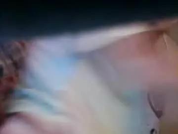 edgeofinsanity13 from Chaturbate