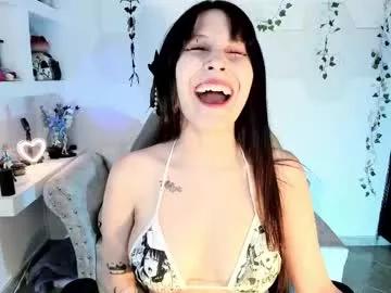 effy_devalk from Chaturbate