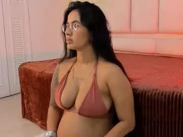 eileenestrada from Chaturbate