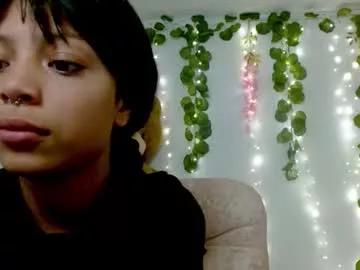 eiviiy1609 from Chaturbate