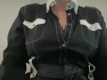 electrocute_me from Chaturbate