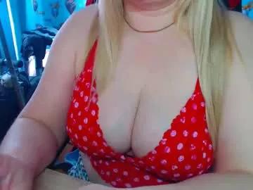 ellabella36dd from Chaturbate
