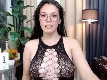 ellahollywood1818 from Chaturbate