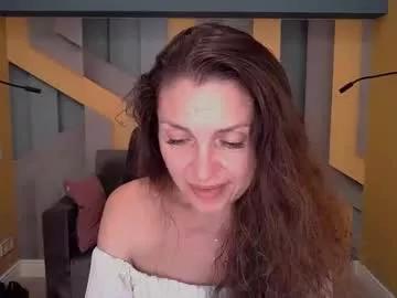ellalongs from Chaturbate