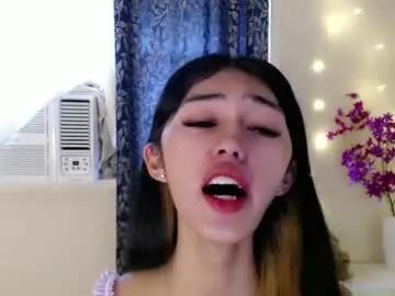 ellamiller69 from Chaturbate