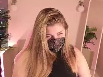 ellaya_ from Chaturbate