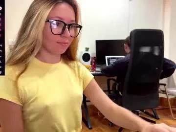 ellcrys from Chaturbate