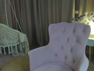 elle_ellise from Chaturbate