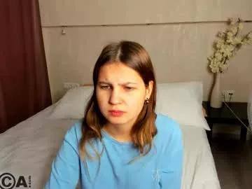 elle_ellise from Chaturbate