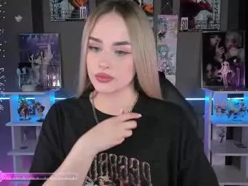 ellensoftt from Chaturbate