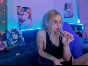 elli_26 from Chaturbate