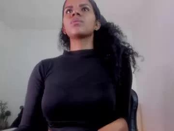 ellie_alves from Chaturbate