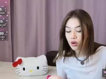 ellie_miller_ from Chaturbate