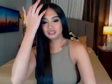 elliecummers from Chaturbate