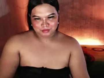 ellise_husson from Chaturbate