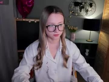 elliup from Chaturbate