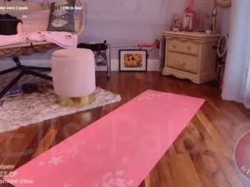 ells_palace from Chaturbate